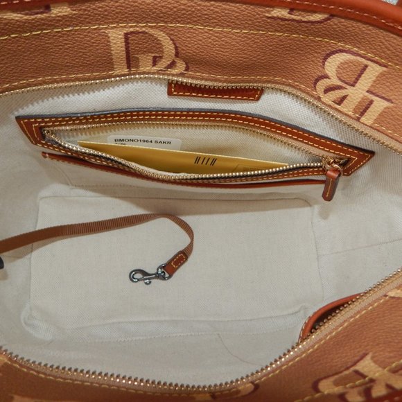 NWT Dooney & Bourke Pebbled Leather Monogram Large Saddle Tote Bag - Picture 9 of 9